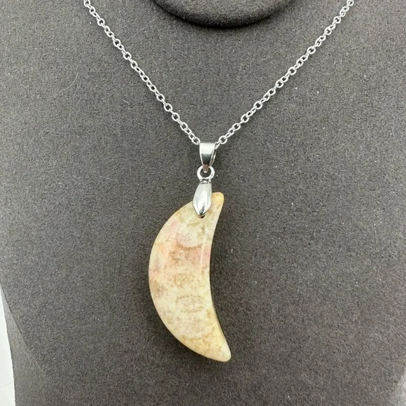 Coral Fossil Jade Crescent Moon Pendant Necklace on Silver Chain - Picture 3 of 6
